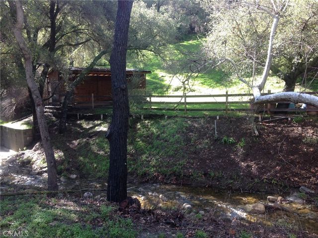 24735 Mulholland Highway, Calabasas, CA 91302