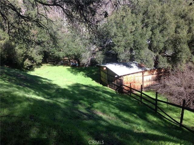24735 Mulholland Highway, Calabasas, CA 91302