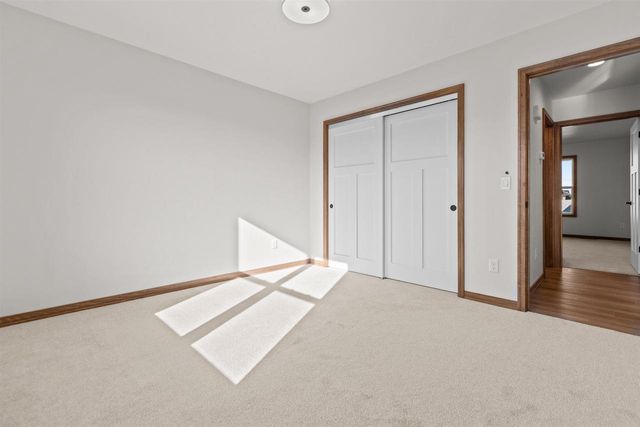 2041 BEAR PAW TRAIL, Kaukauna, WI 54130