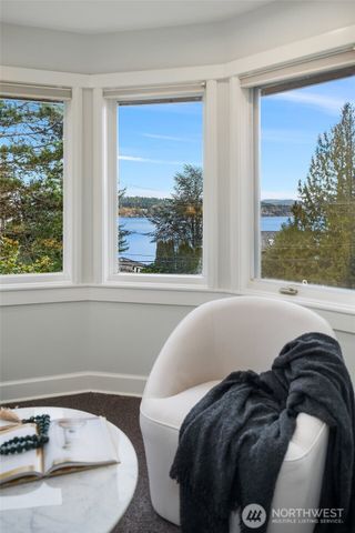 17120 SE 29th Place, Bellevue, WA 98008