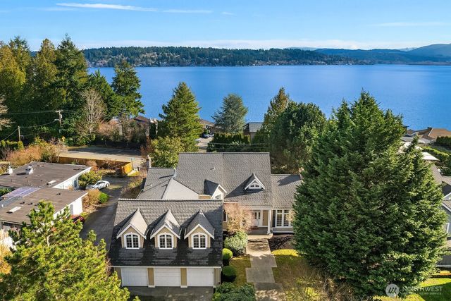 17120 SE 29th Place, Bellevue, WA 98008