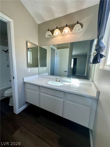 7037 Brown Derby Circle, Las Vegas, NV 89128