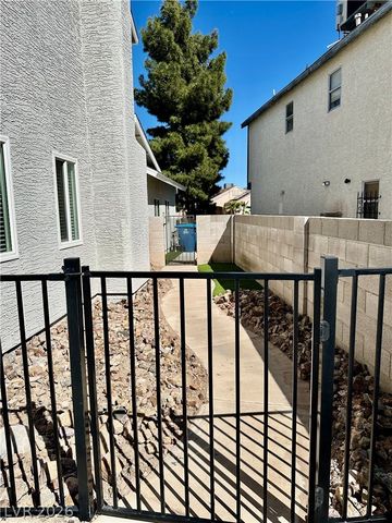 7037 Brown Derby Circle, Las Vegas, NV 89128