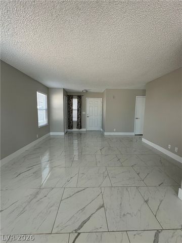 7037 Brown Derby Circle, Las Vegas, NV 89128