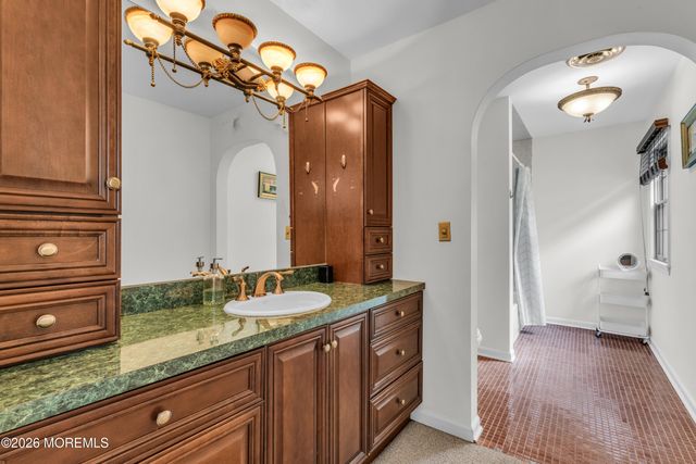 1913 Shadowbrook Drive, Wall, NJ 07719