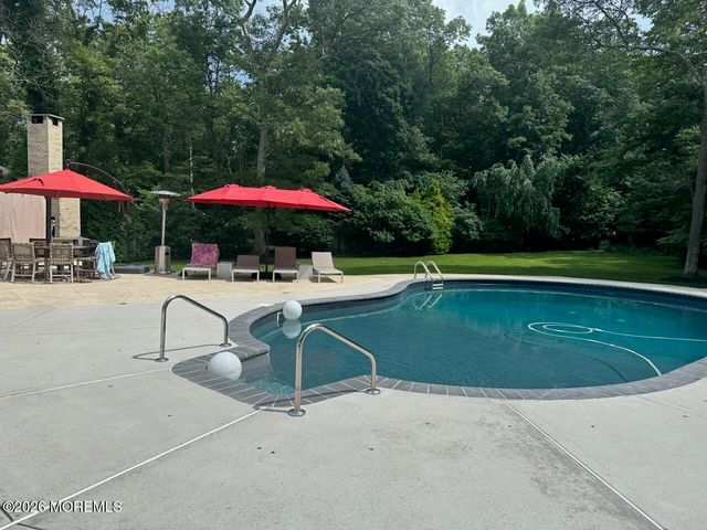 1913 Shadowbrook Drive, Wall, NJ 07719