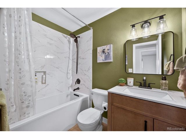 7278 Union Ct, Arvada, CO 80005