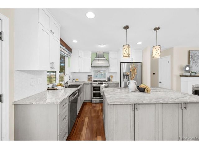 7278 Union Ct, Arvada, CO 80005