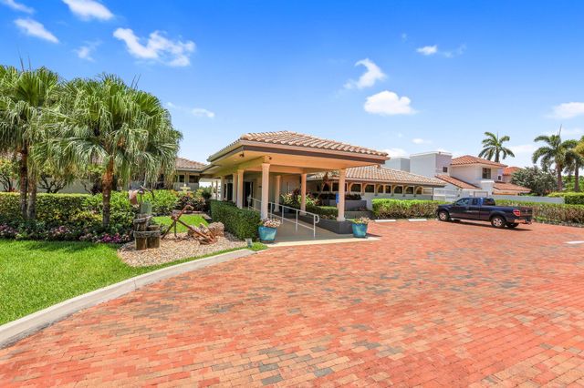 3585 Admirals Way, Delray Beach, FL 33483