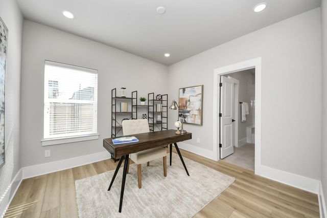 1102 Mansfield Street A, Houston, TX 77091