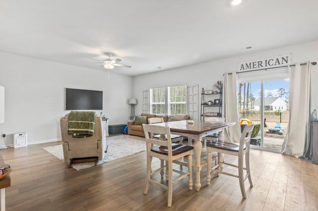 415 McGarry Dr., Myrtle Beach, SC 29588