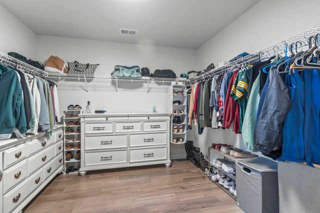 415 McGarry Dr., Myrtle Beach, SC 29588