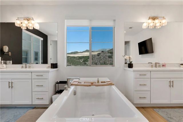 21611 Canyon Cove, Chatsworth, CA 91311
