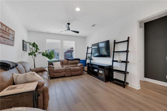 21611 Canyon Cove, Chatsworth, CA 91311