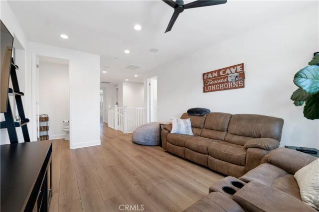 21611 Canyon Cove, Chatsworth, CA 91311