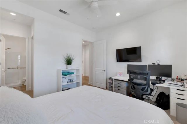 21611 Canyon Cove, Chatsworth, CA 91311