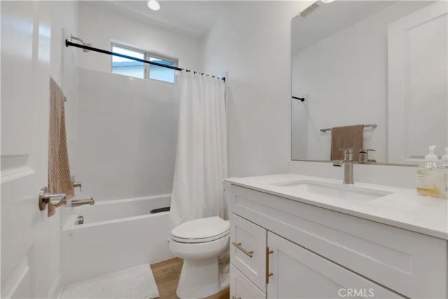 21611 Canyon Cove, Chatsworth, CA 91311