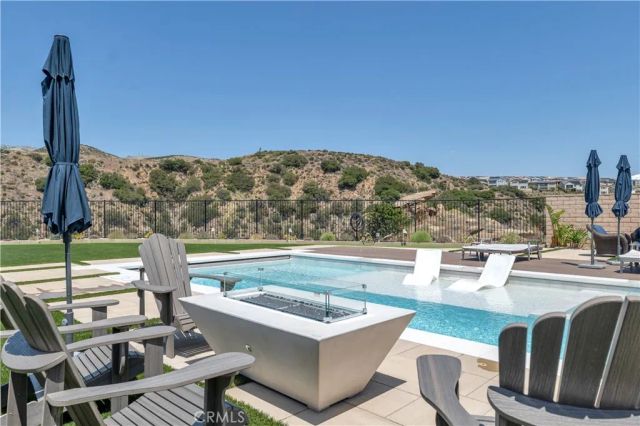 21611 Canyon Cove, Chatsworth, CA 91311