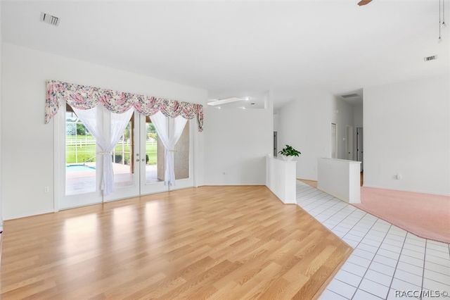 904 N Hambletonian Drive, Inverness, FL 34453
