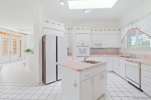 904 N Hambletonian Drive, Inverness, FL 34453