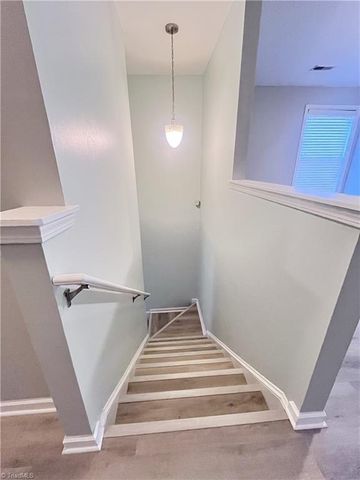 2390 Autumn Mist Drive, Winston-salem, NC 27103
