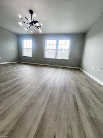 2390 Autumn Mist Drive, Winston-salem, NC 27103