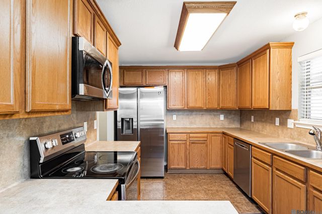 11134 Ascension Ct, Denham Springs, LA 70726