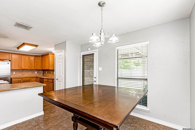 11134 Ascension Ct, Denham Springs, LA 70726
