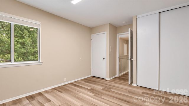 6927 Stonington Lane, Charlotte, NC 28227