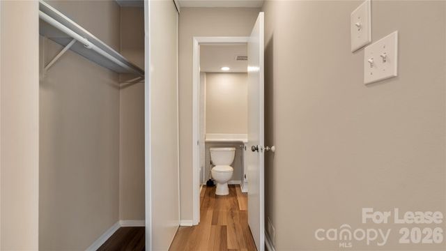 6927 Stonington Lane, Charlotte, NC 28227