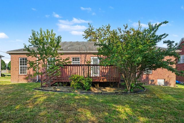 2905 Iona Dr, Smyrna, TN 37167