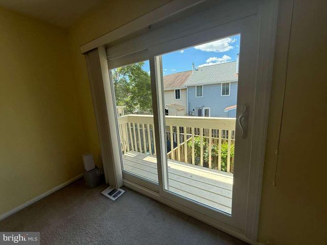 13341 SHEA PL, Herndon, VA 20170