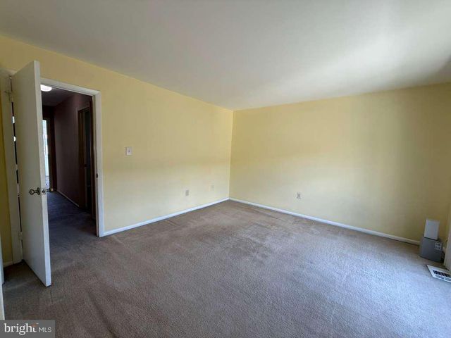13341 SHEA PL, Herndon, VA 20170