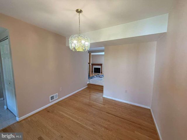 13341 SHEA PL, Herndon, VA 20170