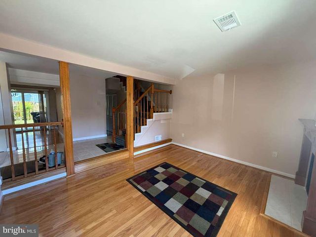 13341 SHEA PL, Herndon, VA 20170