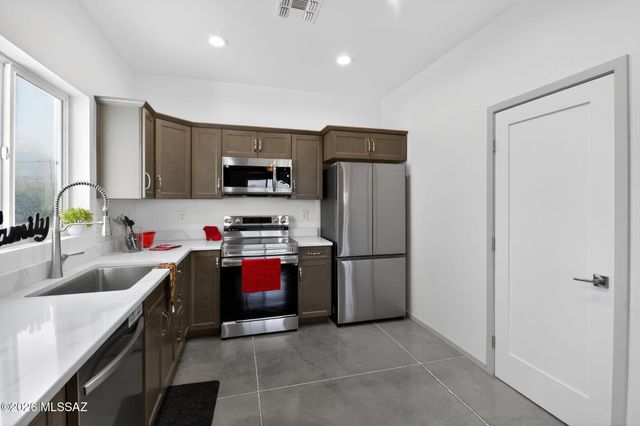 101 Habana Court, Rio Rico, AZ 85648