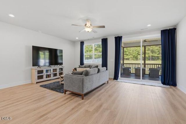 313 Fast Pitch Lane, Four Oaks, NC 27524