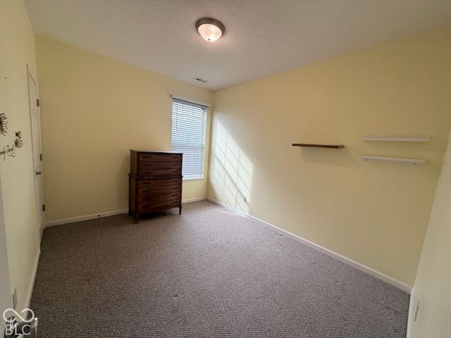 2204 Bluewing Road, Greenwood, IN 46143