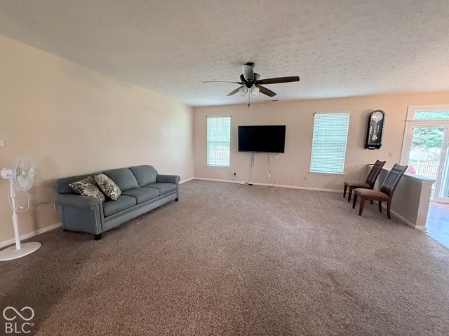 2204 Bluewing Road, Greenwood, IN 46143