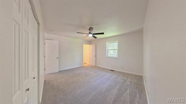 39 Innsbruck Lane, Shiloh, IL 62221