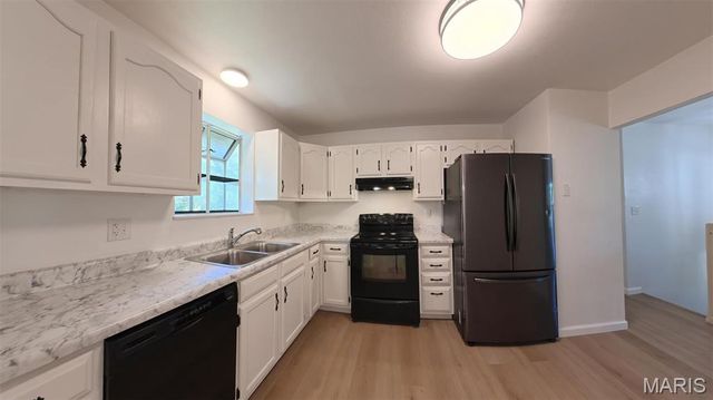 39 Innsbruck Lane, Shiloh, IL 62221