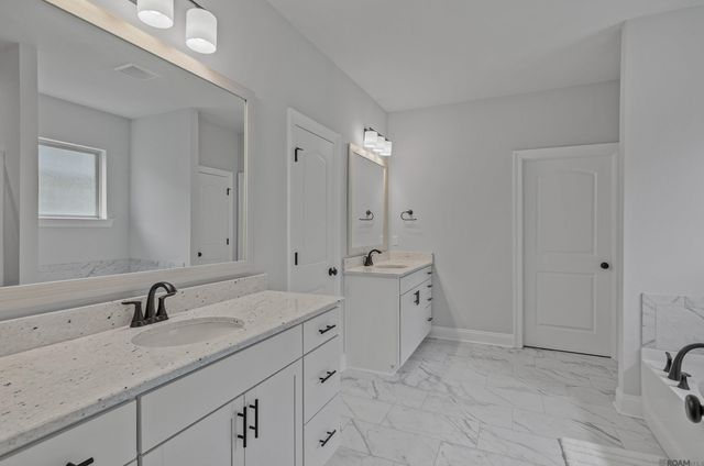 278 Peacock Pointe, Thibodaux, LA 70301