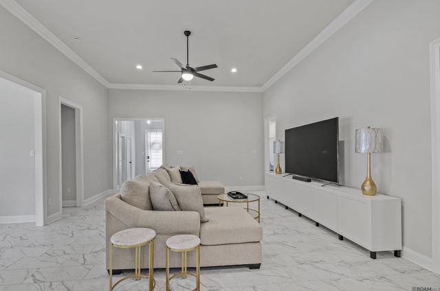 278 Peacock Pointe, Thibodaux, LA 70301