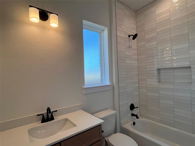 2213 Sarabanda ST, Round Rock, TX 78681