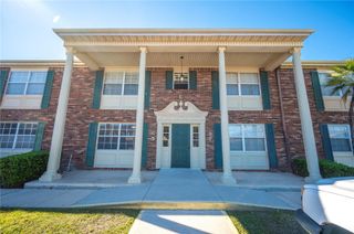 1920 E EDGEWOOD DRIVE L5, Lakeland, FL 33803