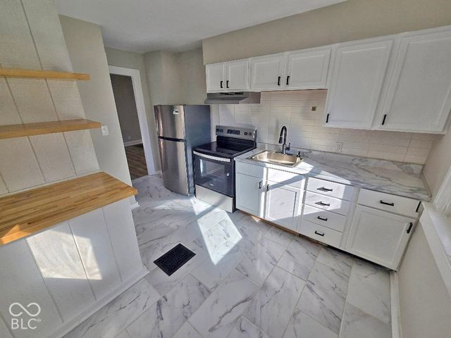 829 N Bradley Avenue, Indianapolis, IN 46201