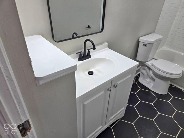 829 N Bradley Avenue, Indianapolis, IN 46201