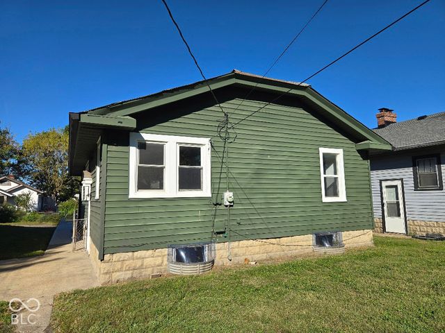 829 N Bradley Avenue, Indianapolis, IN 46201