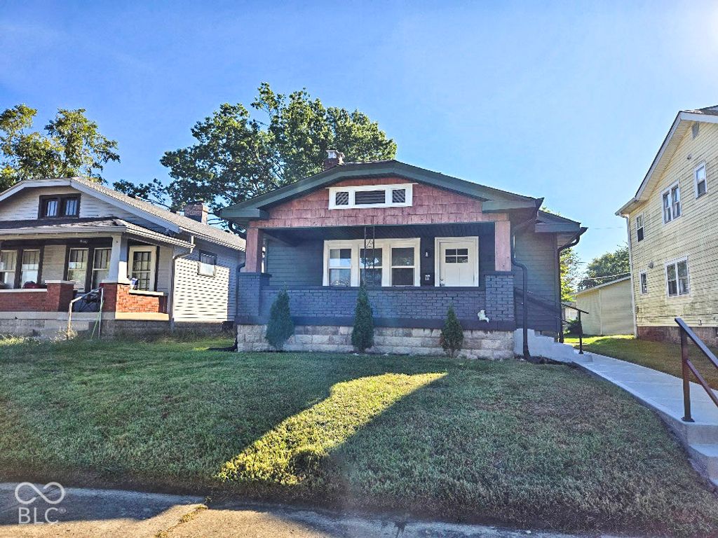 829 N Bradley Avenue, Indianapolis, IN 46201