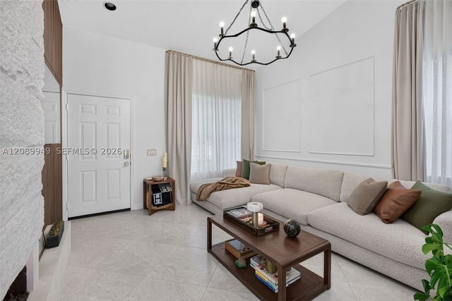 820 Falling Water Rd, Weston, FL 33326